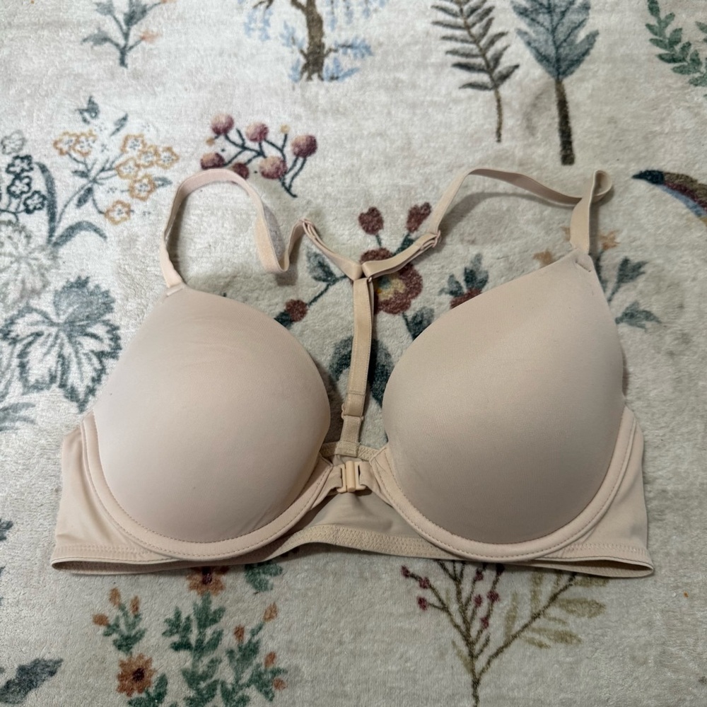 PINK Victoria's Secret Light Beige Bra wear everywhere push up 34B